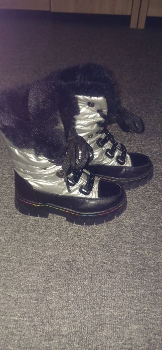 Зимові чобітки для дівчинки