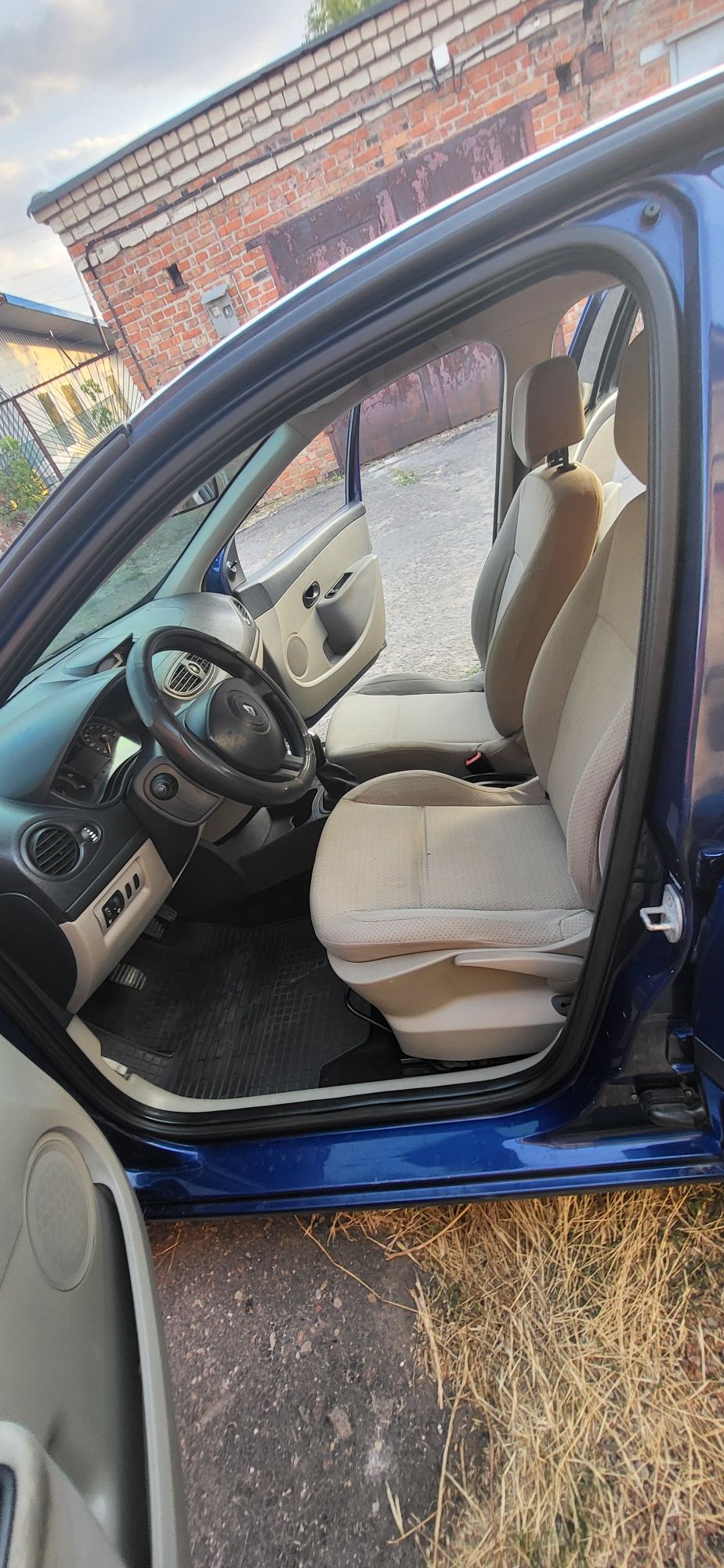 Renault clio 3 1.5 dci 2006 рік