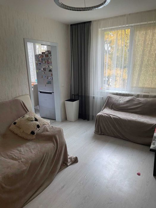 59000 пр.ГАГАРИНА 45а Продам Укомплектованную 3 комн кварт,3 этаж!AS