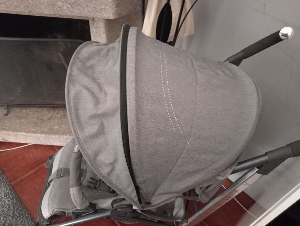 Carrinho de passeio de bebe