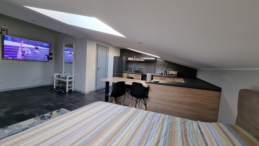 Квартира подобово Mansarda для 1-2 людей