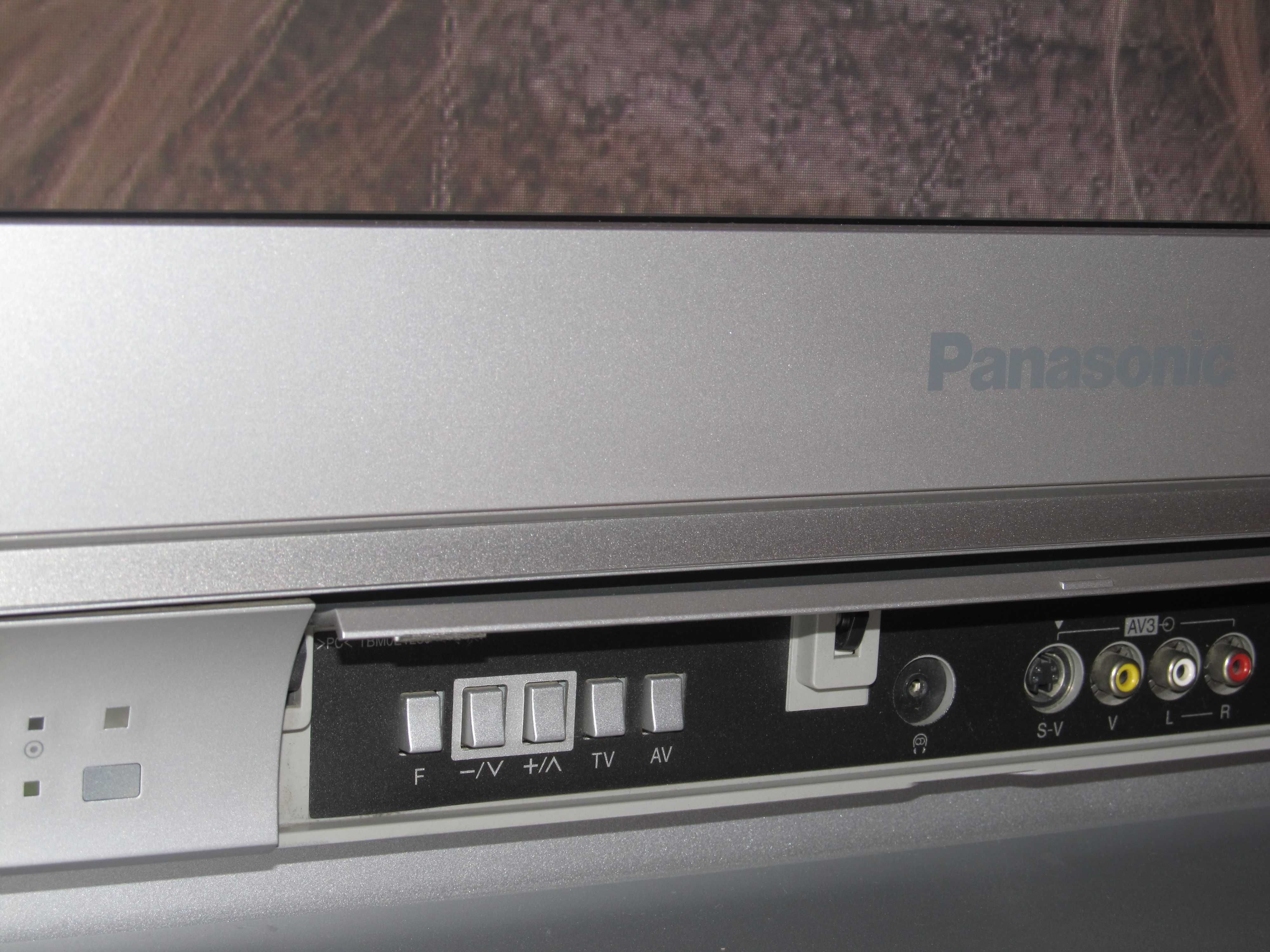 TV PANASONIC 37 cali 100Hz DVB-T2 2xHDMI CI stopka pilot