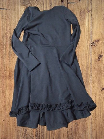 Подарую сукню плаття