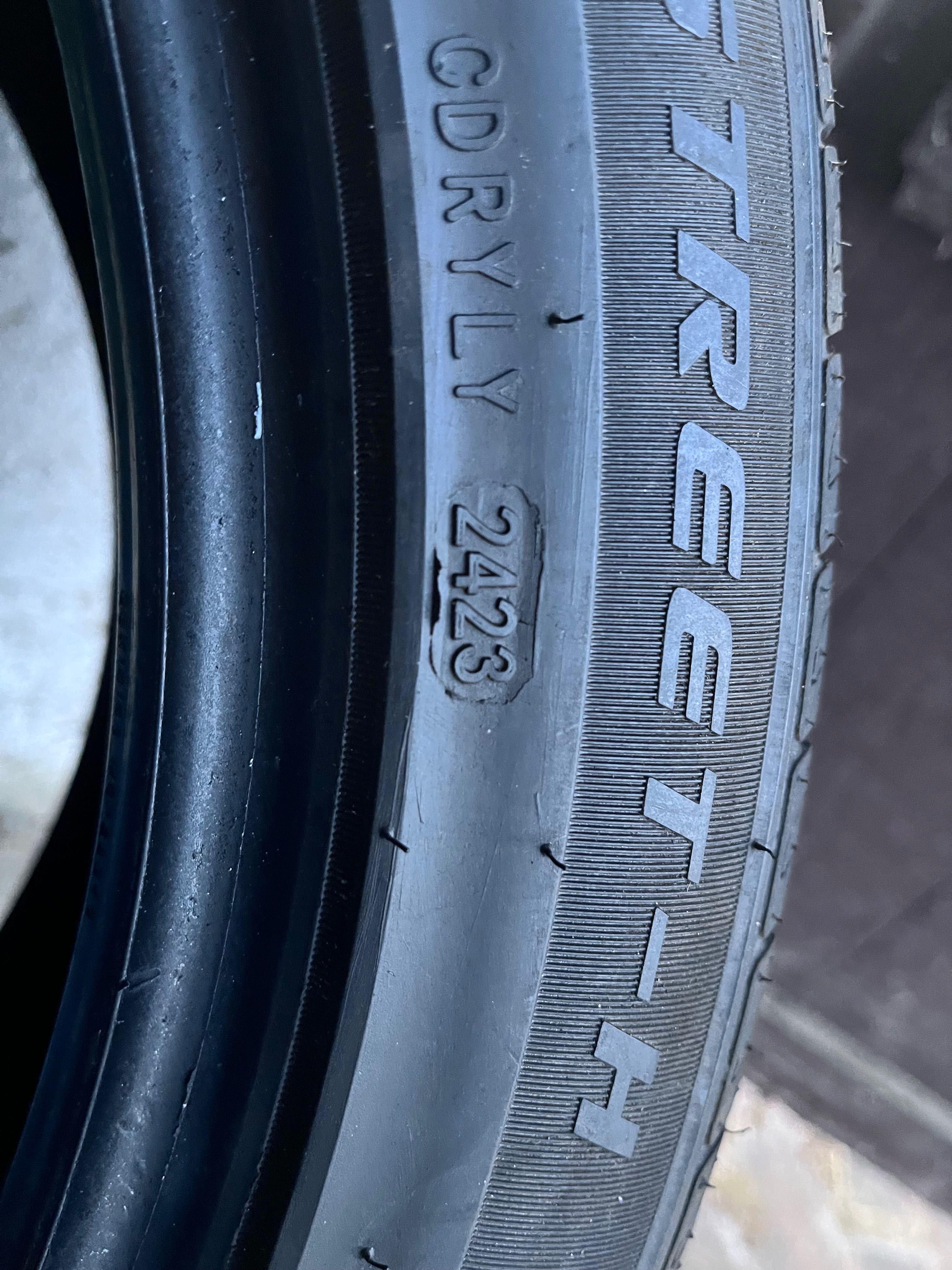 Opony Bridgestone Turanza 235/45/18 94V jak nowe produkcja 2423 letnie