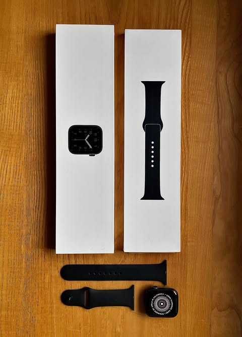 Apple Watch SE [44 mm]
