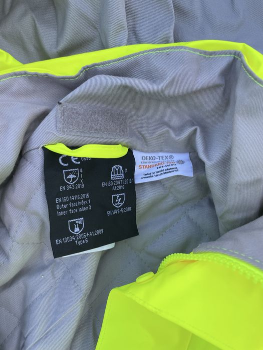 Kurtka Robocza Zimowa Przeciwdeszczowa Nowa Gumowa Odblaskowa