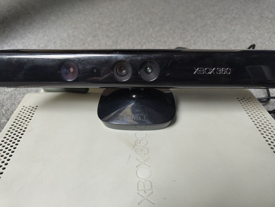 Konsola Xbox 360 + dodatki