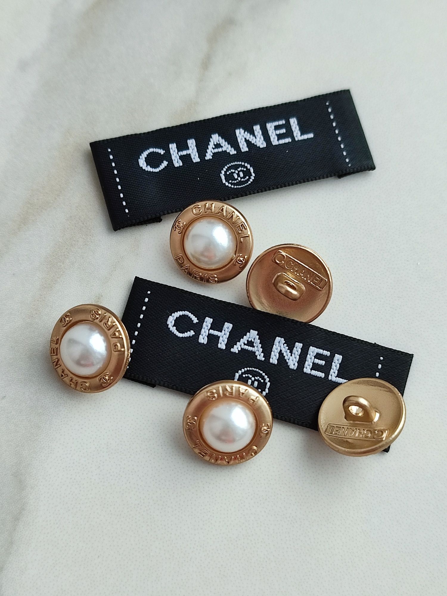 Пуговицы Chanel диаметр 12 мм