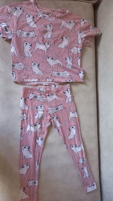 піжама дитяча . .