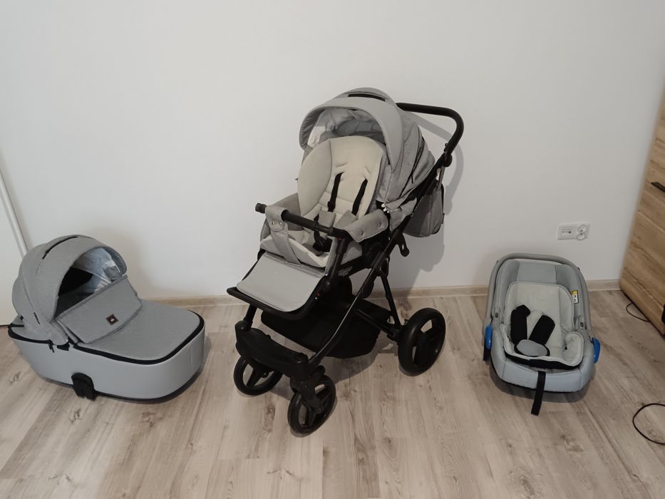 Wózek dziecięcy Adamex model Cristiano 3w1