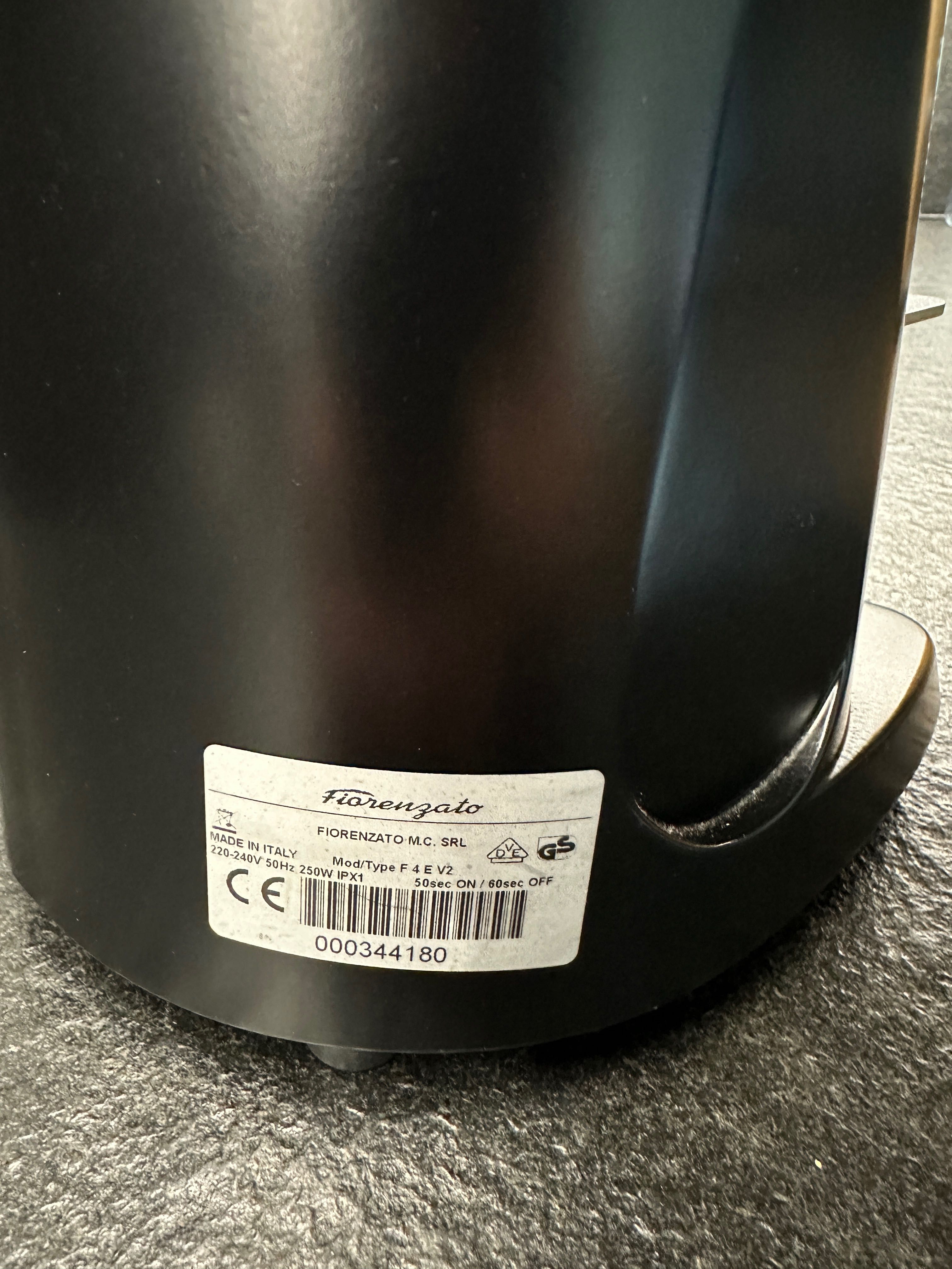 Młynek do kawy Fiorenzato F4 E Nano V2