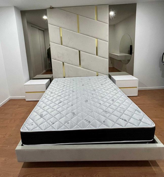 Cama Estofada ate ao Teto + Estrado + Colchão (Fabricante)