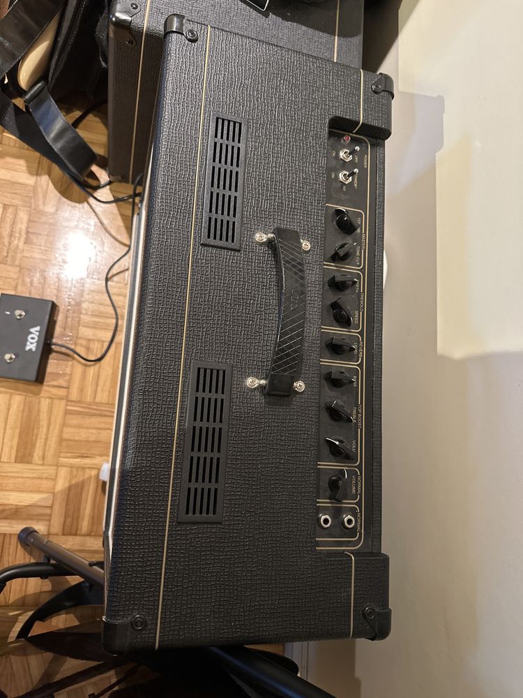 VOX AC15 C1 amp + cover + footswitch