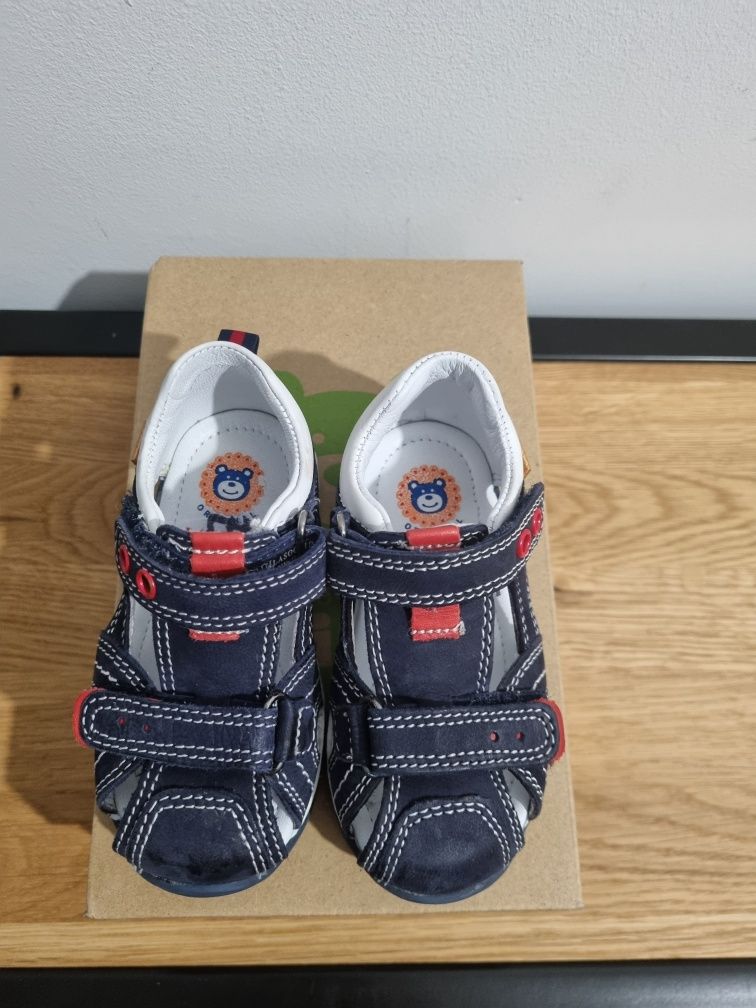 Buty dla chłopca