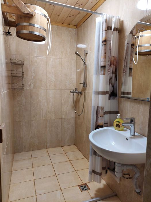 Супер відпочинок!!! Здаю новий зруб  в лісі на річці Десна в Піірнове