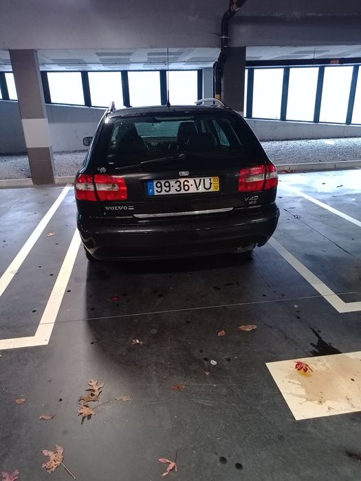 VOLVO V40 1.9D CR 115 cv Nacional