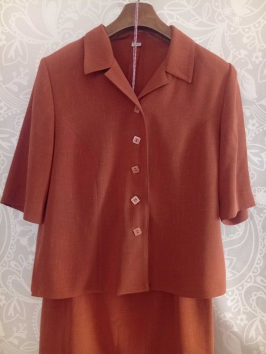 Oltre garsonka żakiet + spódnica w kolorze rudości