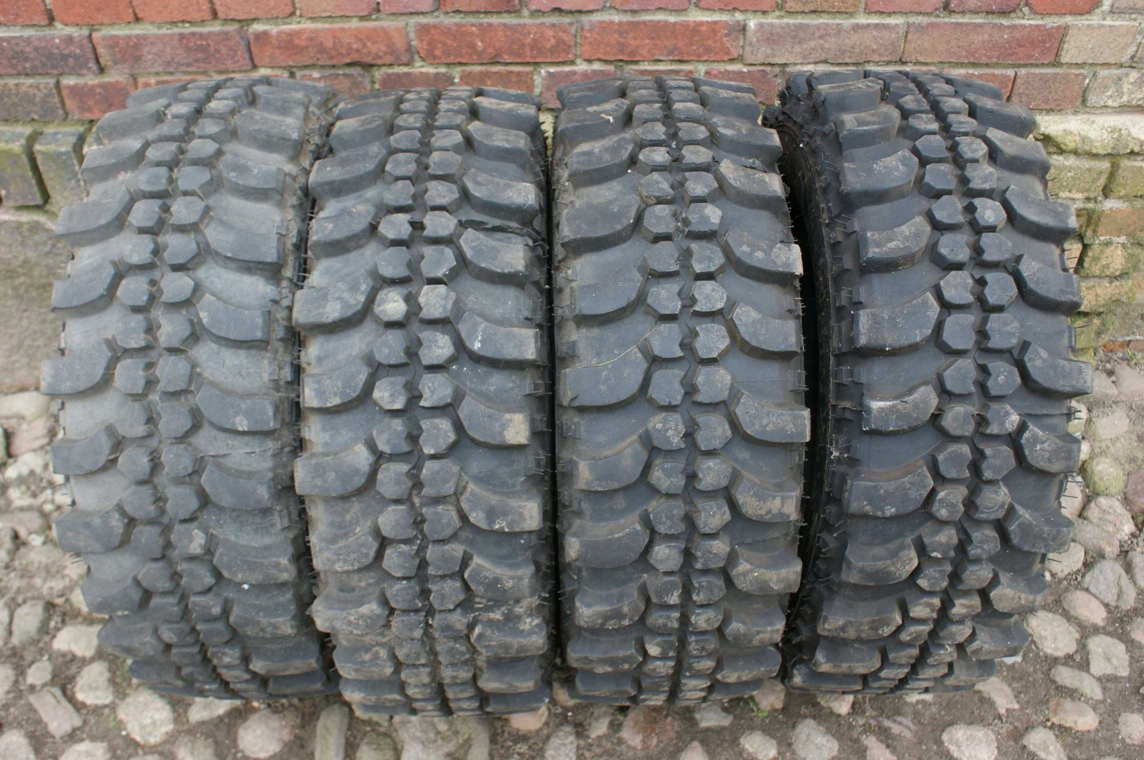 4x 265/75 R16 Opony Terenowe 4x4 Insa Błotne Offroad Komplet