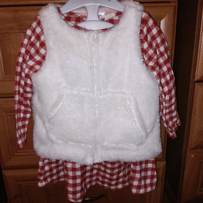 Sukienka na święta w kratę  r.86h&m i kamizelka misiowa