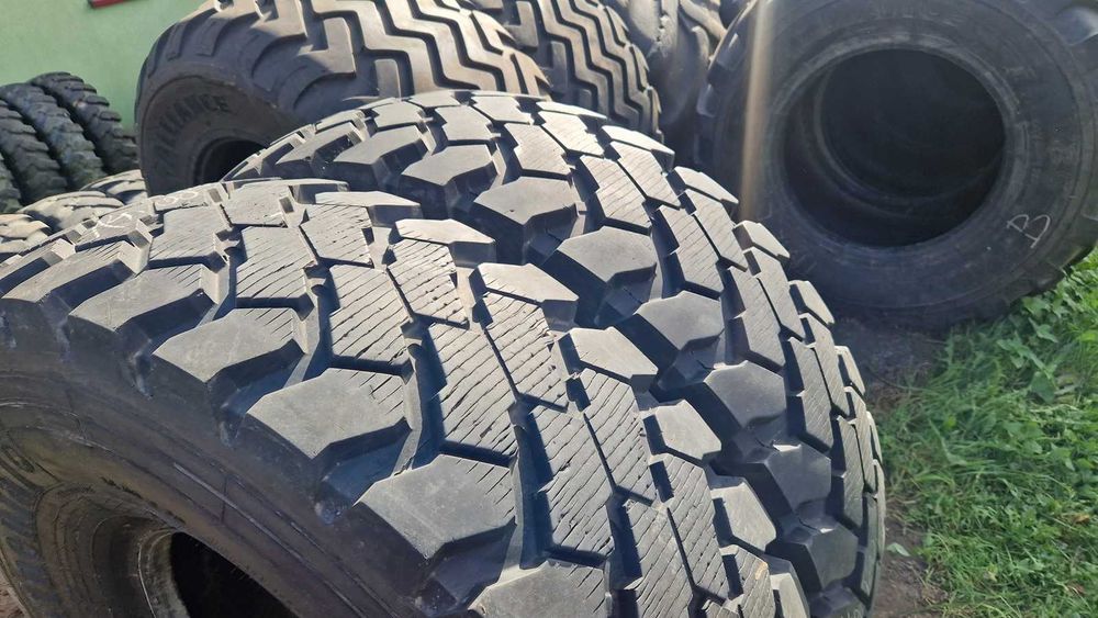 14.00r20 14.00-20, 395/85r20 Continental 80% bieżni 22PR bez napraw