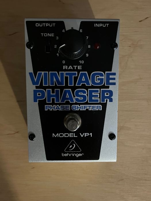 Pedal Behringer Vintage Phaser Model VP 1
