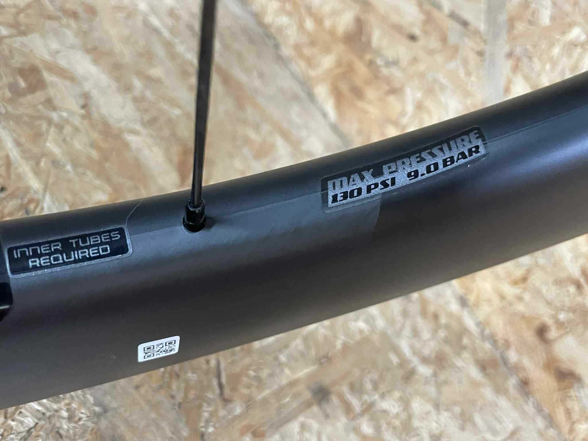 Idealne Koło przednie rowerowe ROVAL Rapide CLX II carbon