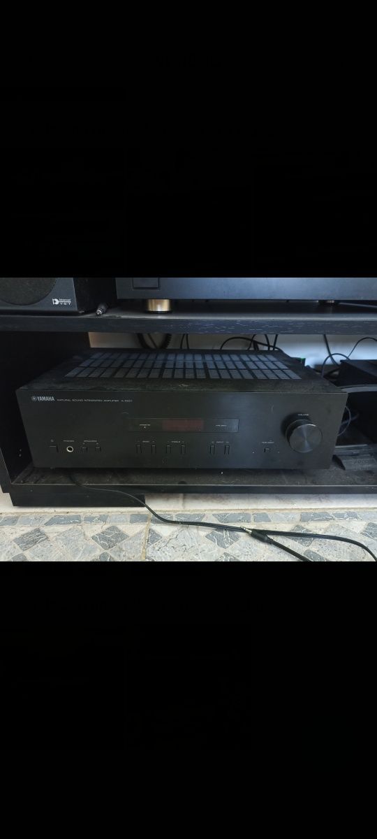 Amplificador,rádio,leitor CD, mini aparelhagem Yamaha marantz sony