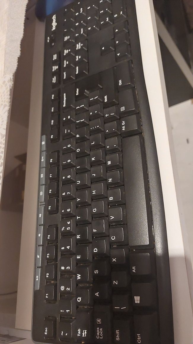 Klawiatura logitech bezprzewodowa