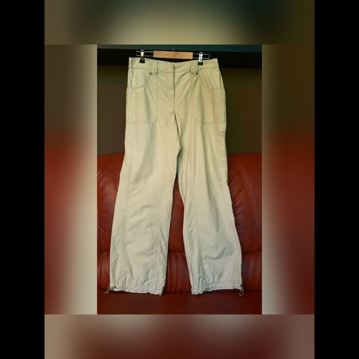 Spodnie kargo bez kieszeni beżowe Next 12