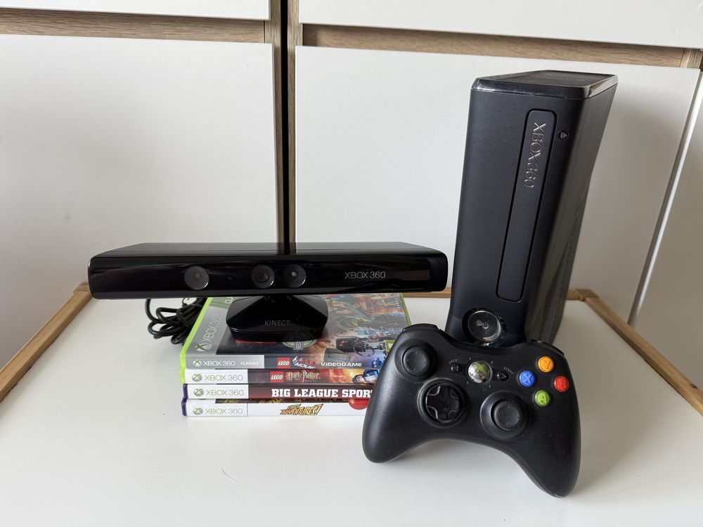 Xbox 360 ELITE + Kinect + Gry