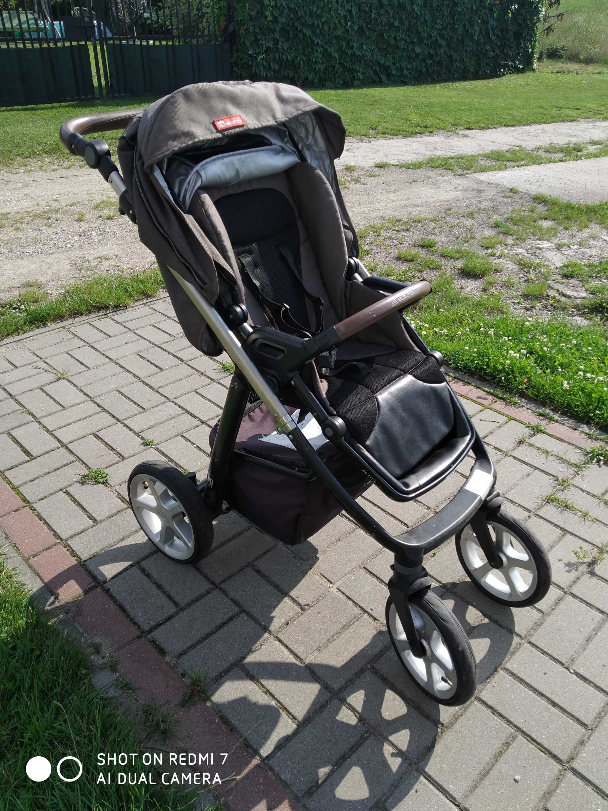 Wózek plus fotelik