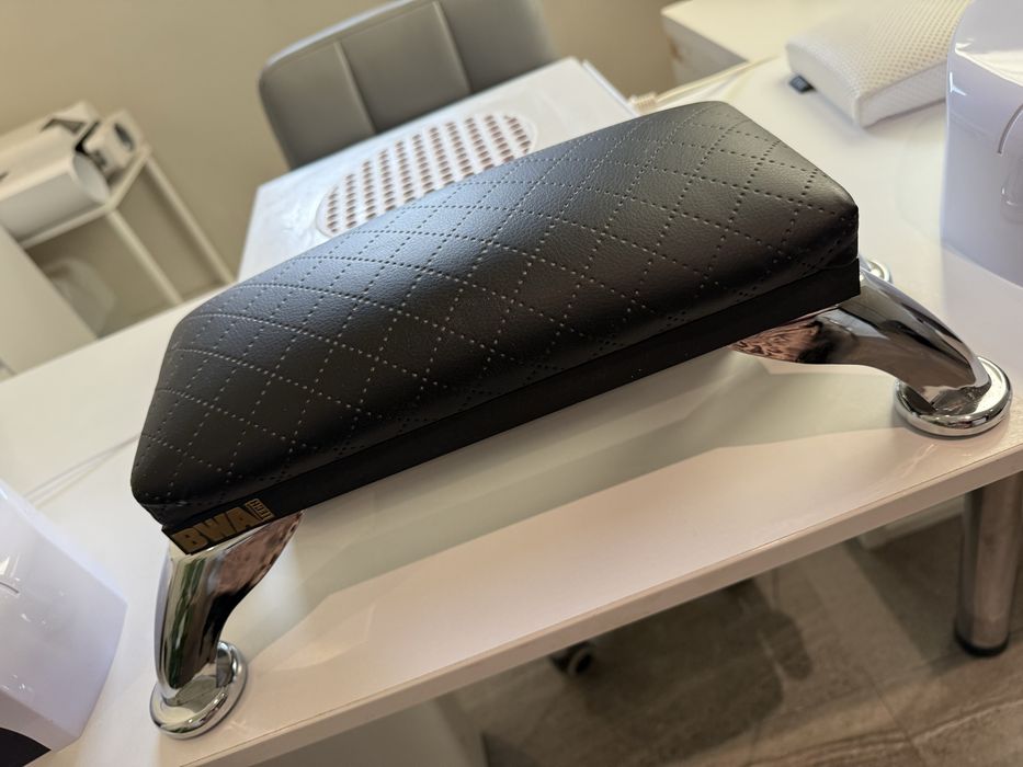 Podpórka do manicure BWA