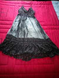 Vendo vestidos pouco usados