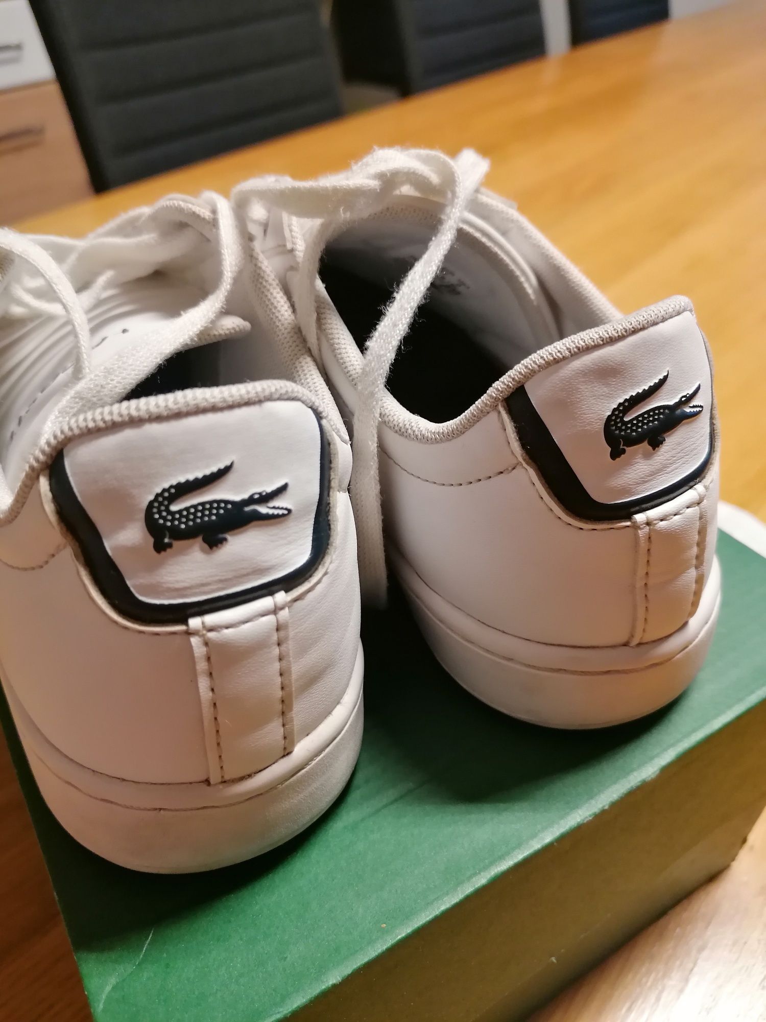 Buty sneakersy damskie lacoste 37