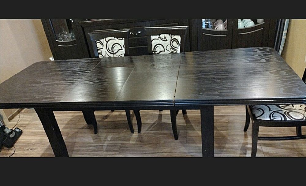 Sprzedam komplet mebli do jadalni