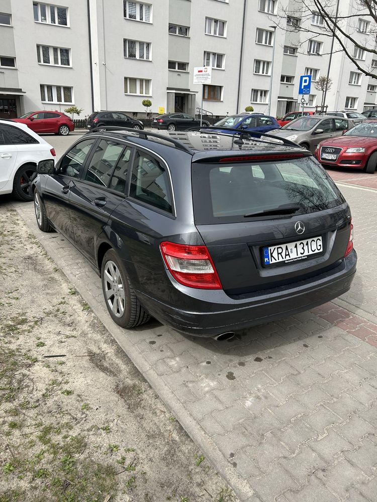 Mercedes C200, 1.8 benzyna, 184 konie Kompresor. Super stan!