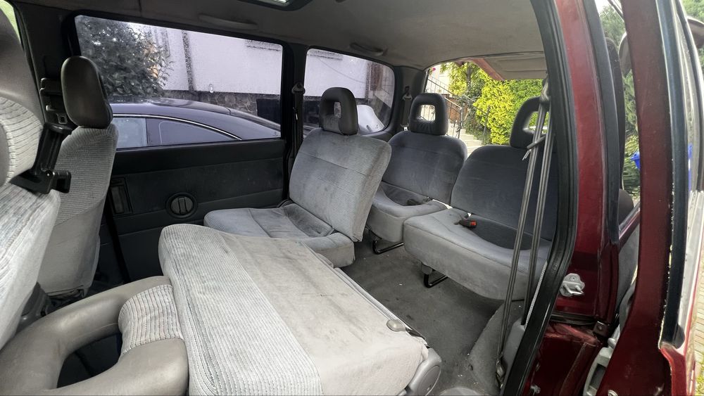 Nisan Serena 1995 г.в