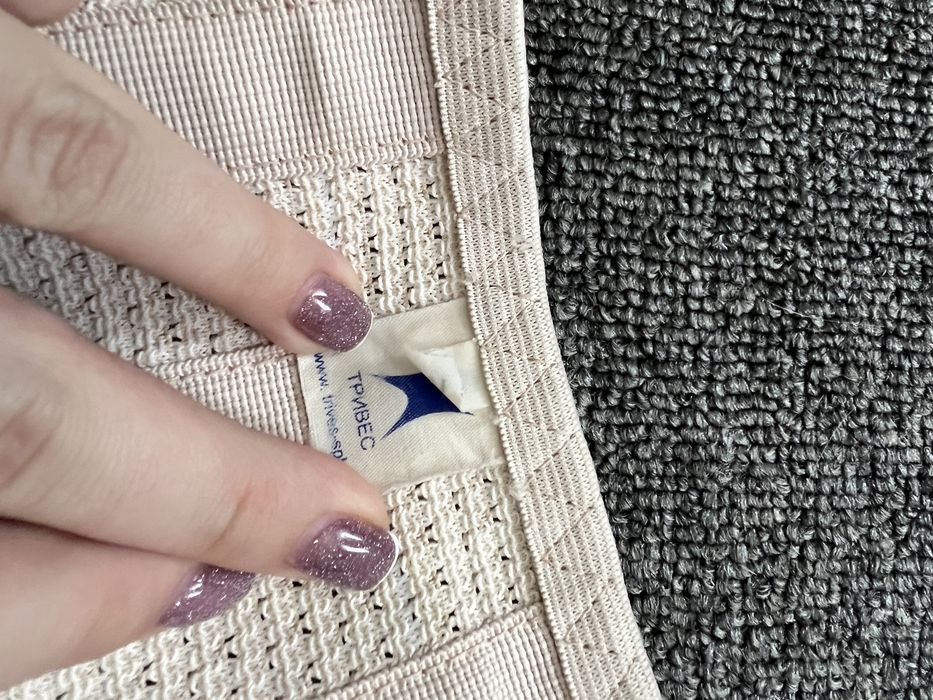 Ортопедический корсет для позвоночника с металическими пластинами