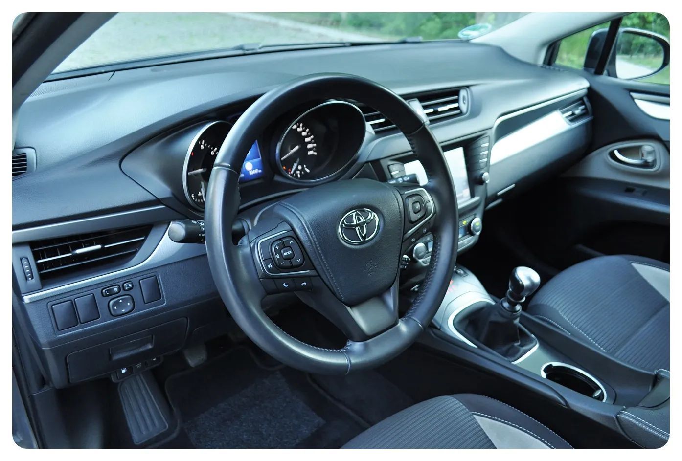 Toyota Avensis 1.8 147KM TEAM D, perfekcyjna, serwis, super stan, od 1-wł.