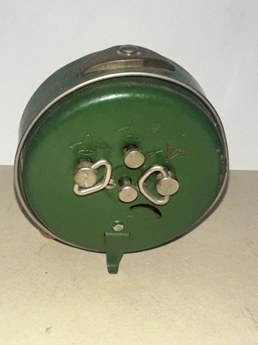 Relógio despertador antigo