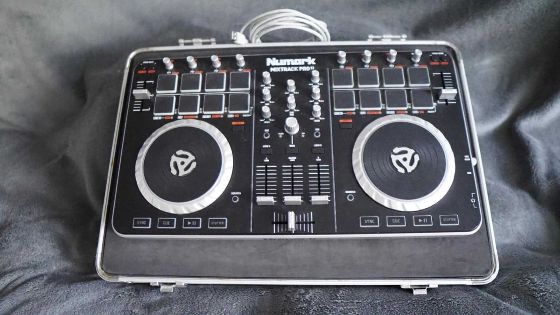Numark MIXTRACK PRO II – kontroler DJ z casem