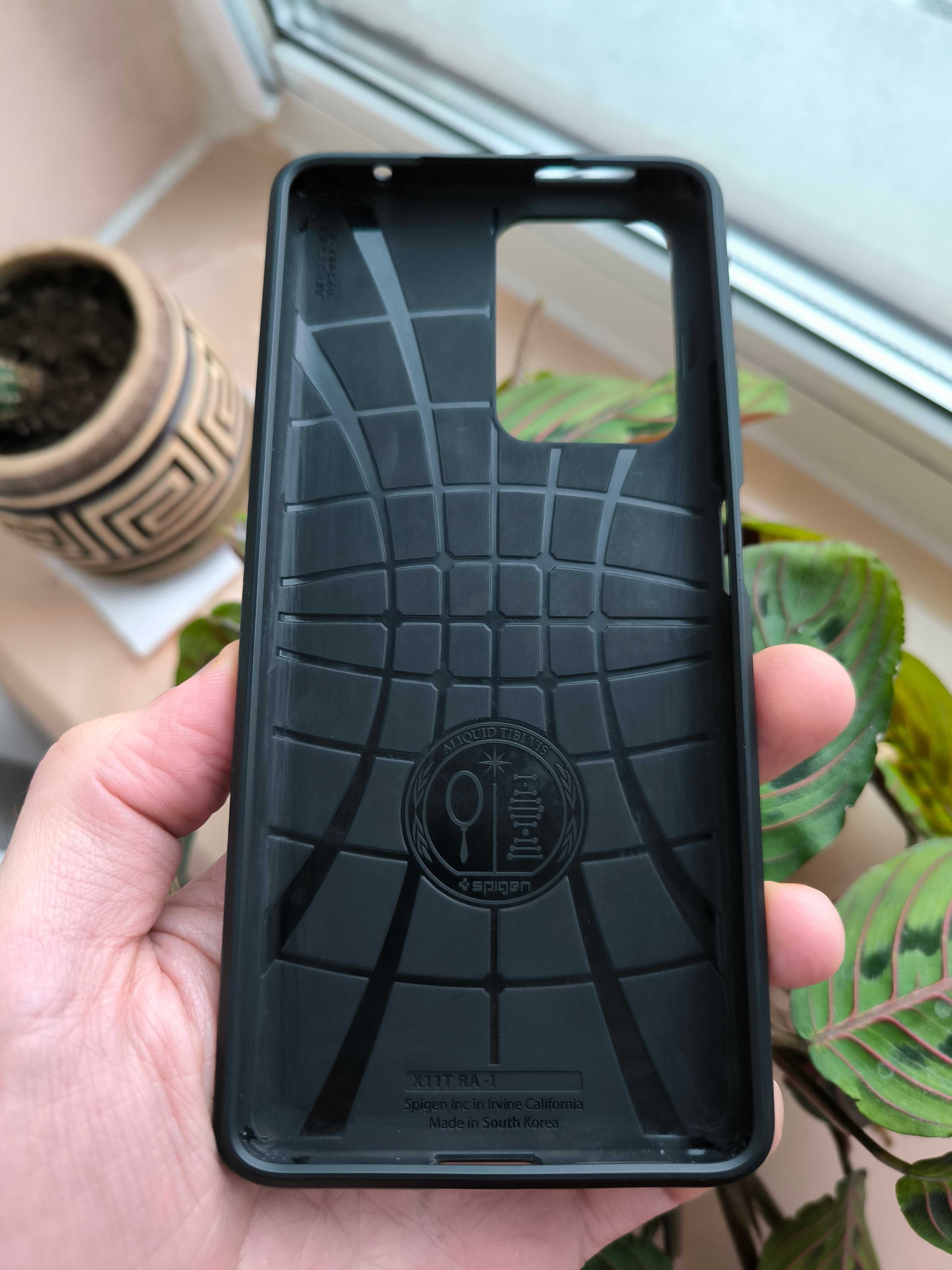 Бампер Spigen Rugged Armor для Xiaomi 11T/11T Pro