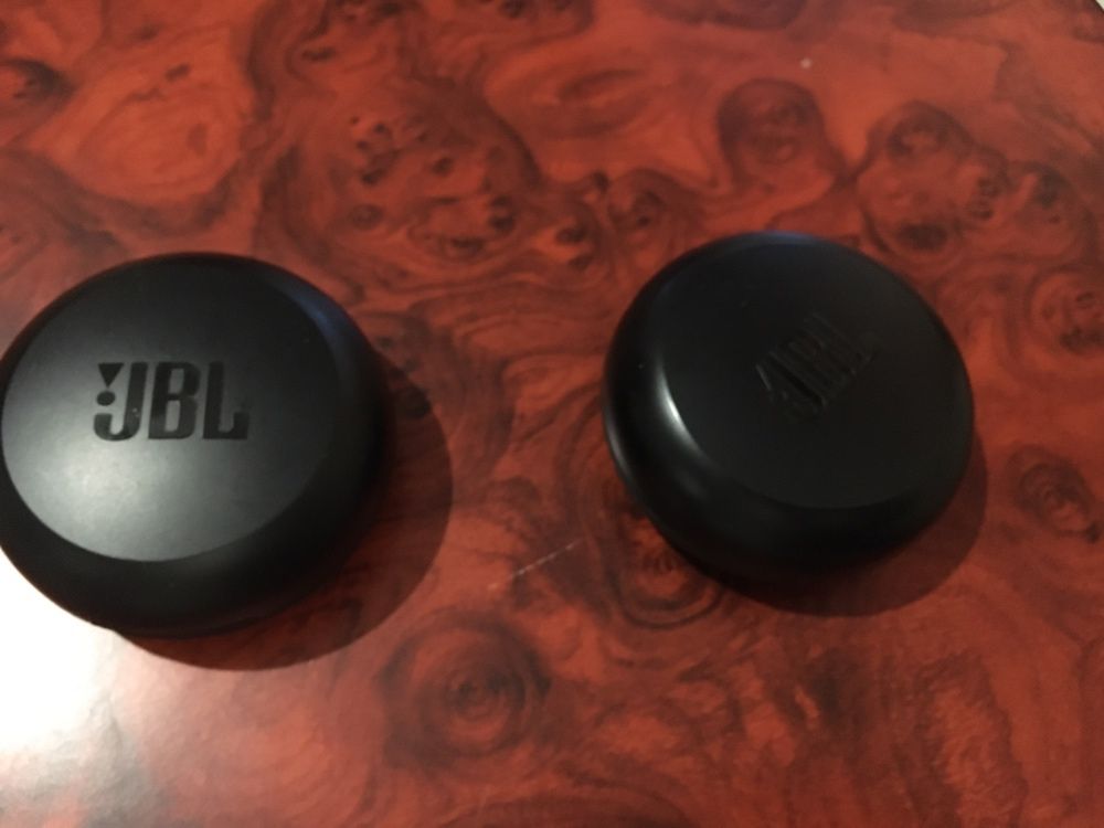Jbl Free x навушники