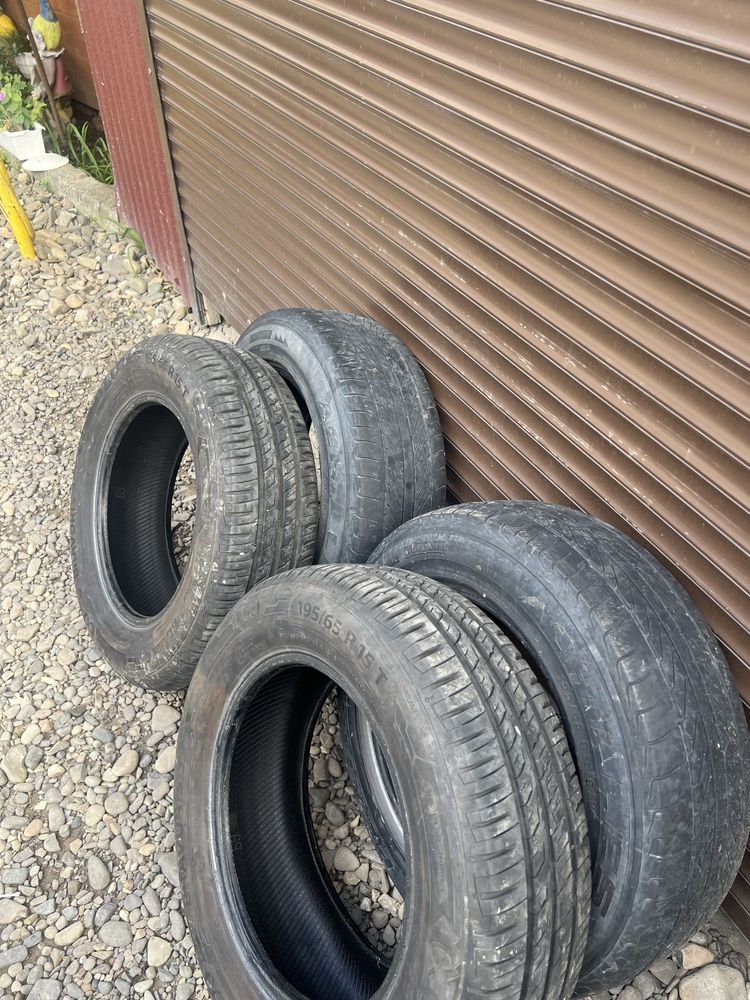 Продам Літніш лини 195/65R15 4 шини 2 Майже нові 2 Доїхати