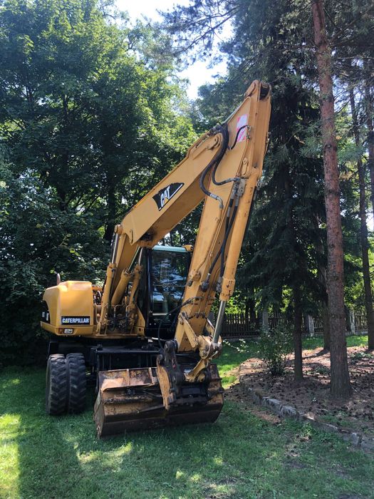 Wynajem Koparki. Usługi koparką. Roboty ziemne. Katowice