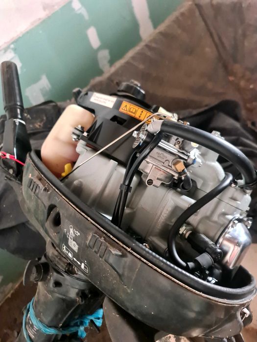 Motor barco suzuki 4 tempos 6hp