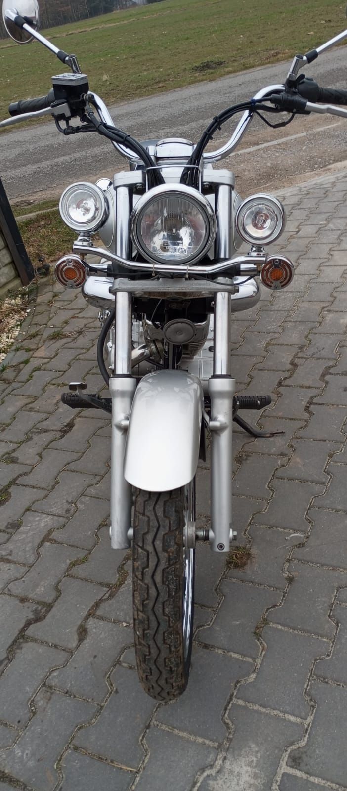 Suzuki intruder  125 na b piękny stan