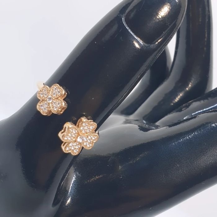 Золота каблучка 585проби, вага 1.9