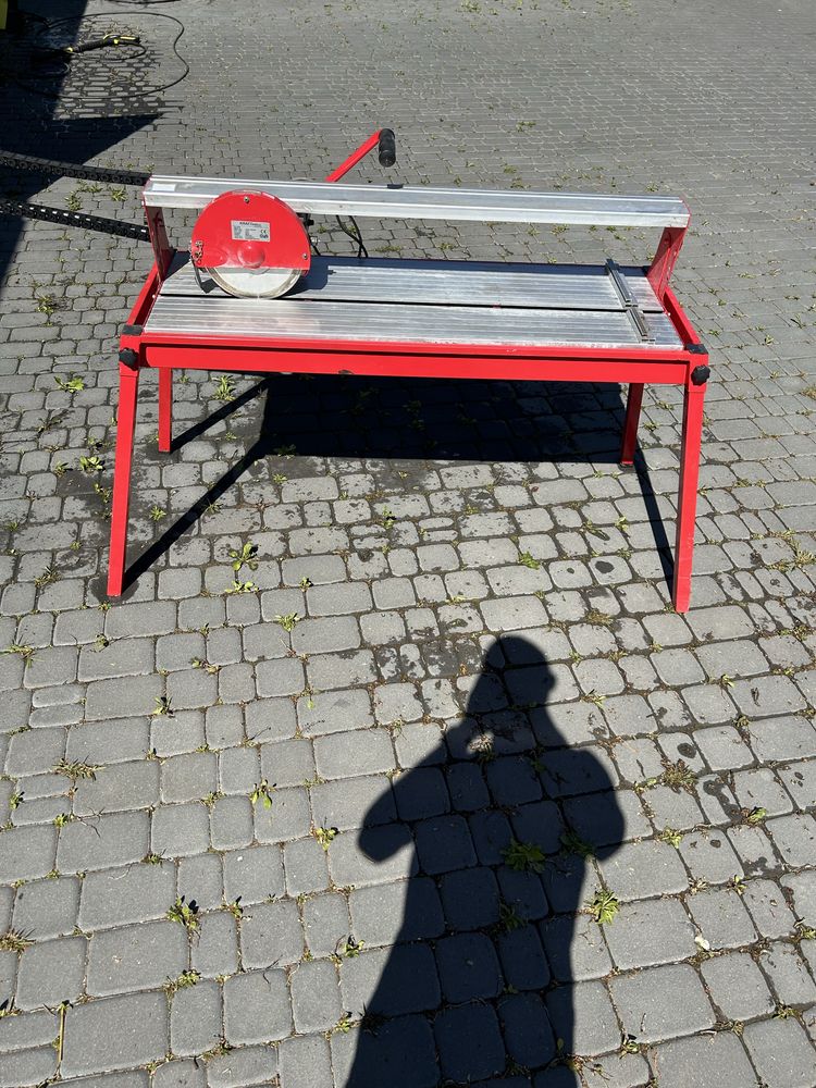 Kraft dele pila do plytek