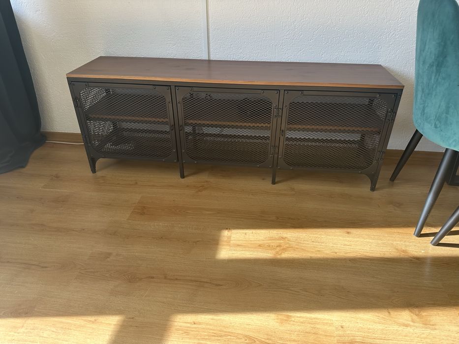 Sprzedam szafke RTV ikea Fijallbo